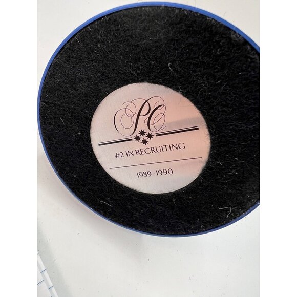 Vtg 1990 Avon Mrs Albee District Award Figurine Pewter - Picture 12 of 12